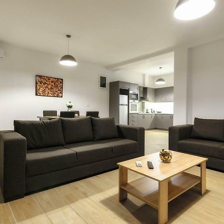 זקינטוס טאון Oresteia Downtown Apartment מראה חיצוני תמונה