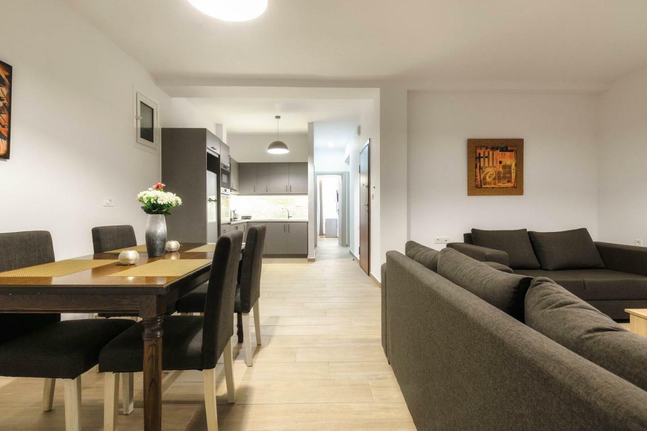 זקינטוס טאון Oresteia Downtown Apartment מראה חיצוני תמונה