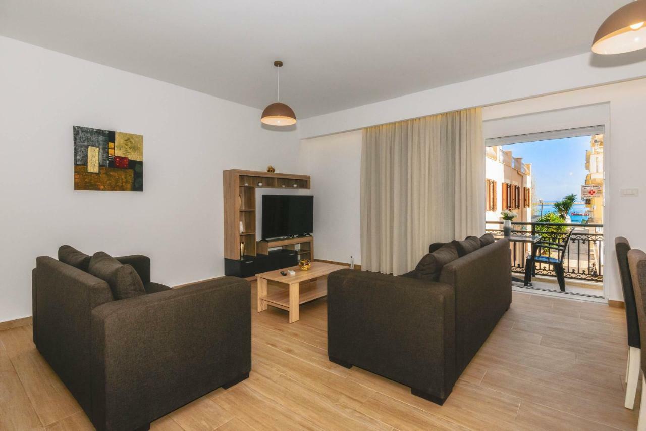 זקינטוס טאון Oresteia Downtown Apartment מראה חיצוני תמונה
