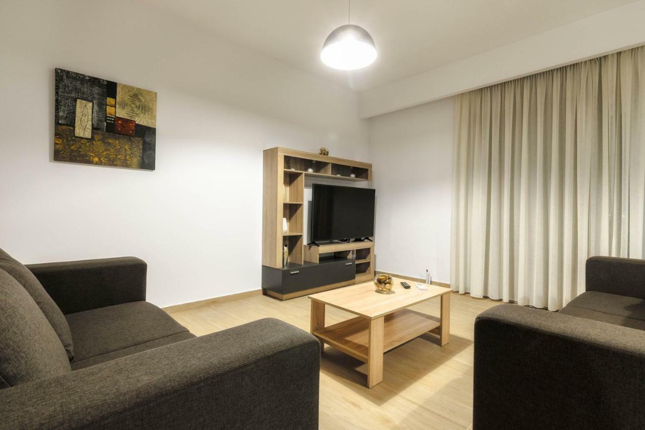 זקינטוס טאון Oresteia Downtown Apartment מראה חיצוני תמונה